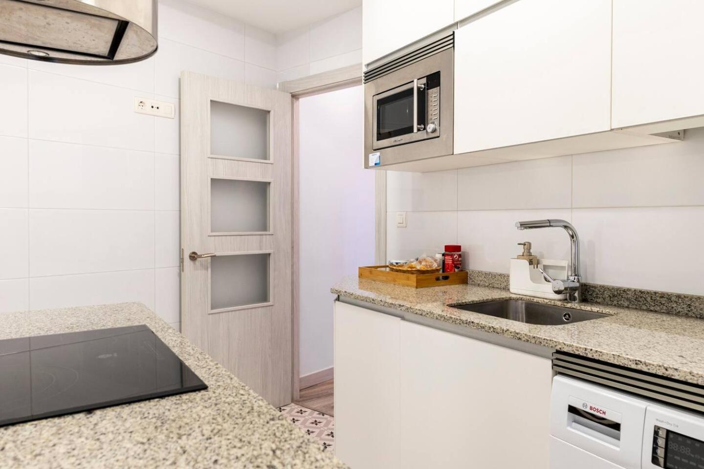 Amplio, Luminoso Y Moderno Cerca Del Casco Viejo Appartement *
